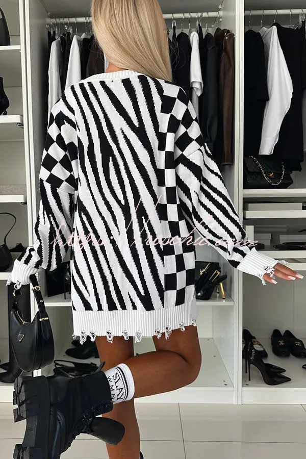 Fashionable Knit Zebra Geometric Pattern Frayed Hem Loose Sweater